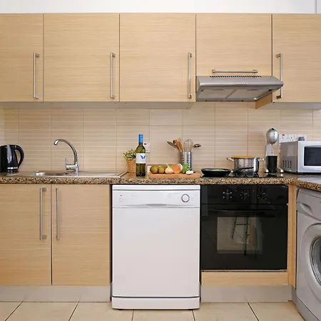 Meryl - Coralli Beachfront Apartament