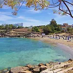 Meryl - Coralli Beachfront