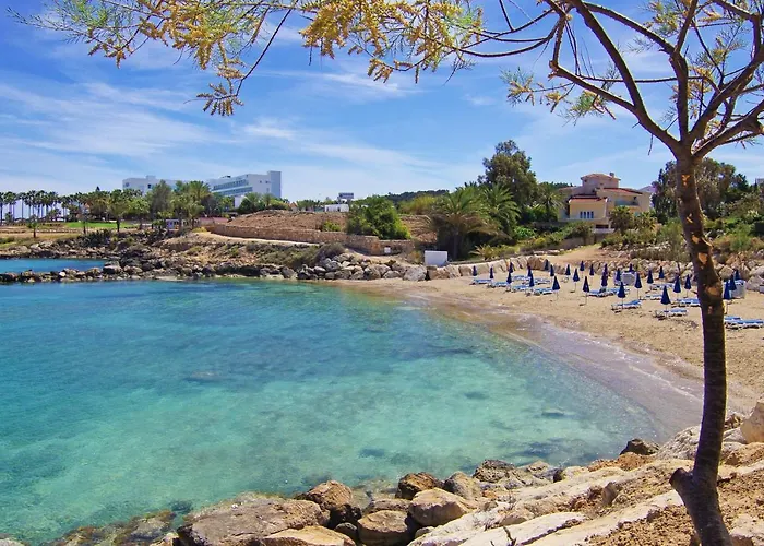 Meryl - Coralli Beachfront