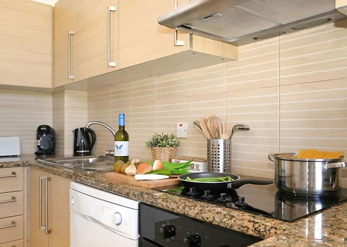 Meryl - Coralli Beachfront 아파트 *